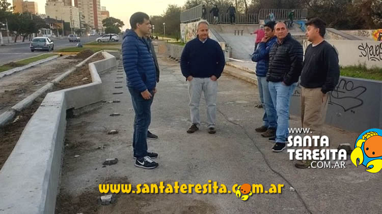 Paseo Costanero